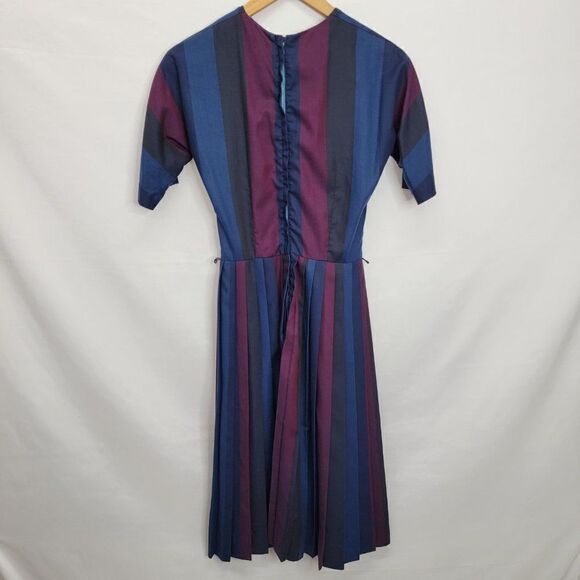 UNBRANDED Vintage Fit and Flare - Picture 9 of 11